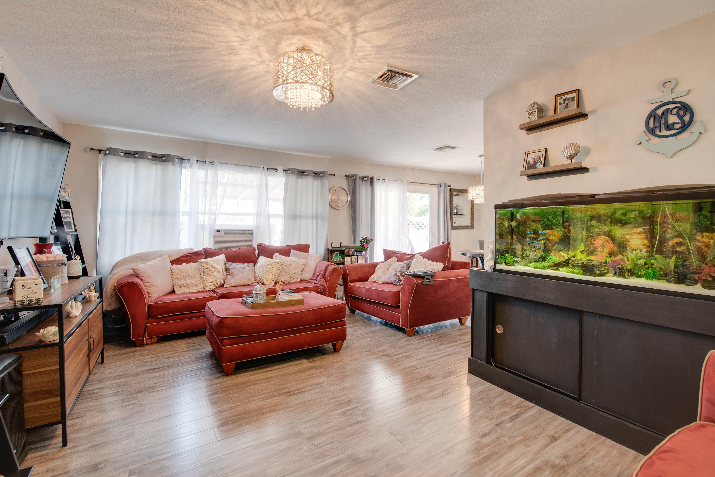 204 Shore Avenue, Big Coppitt, FL 33040 — living room