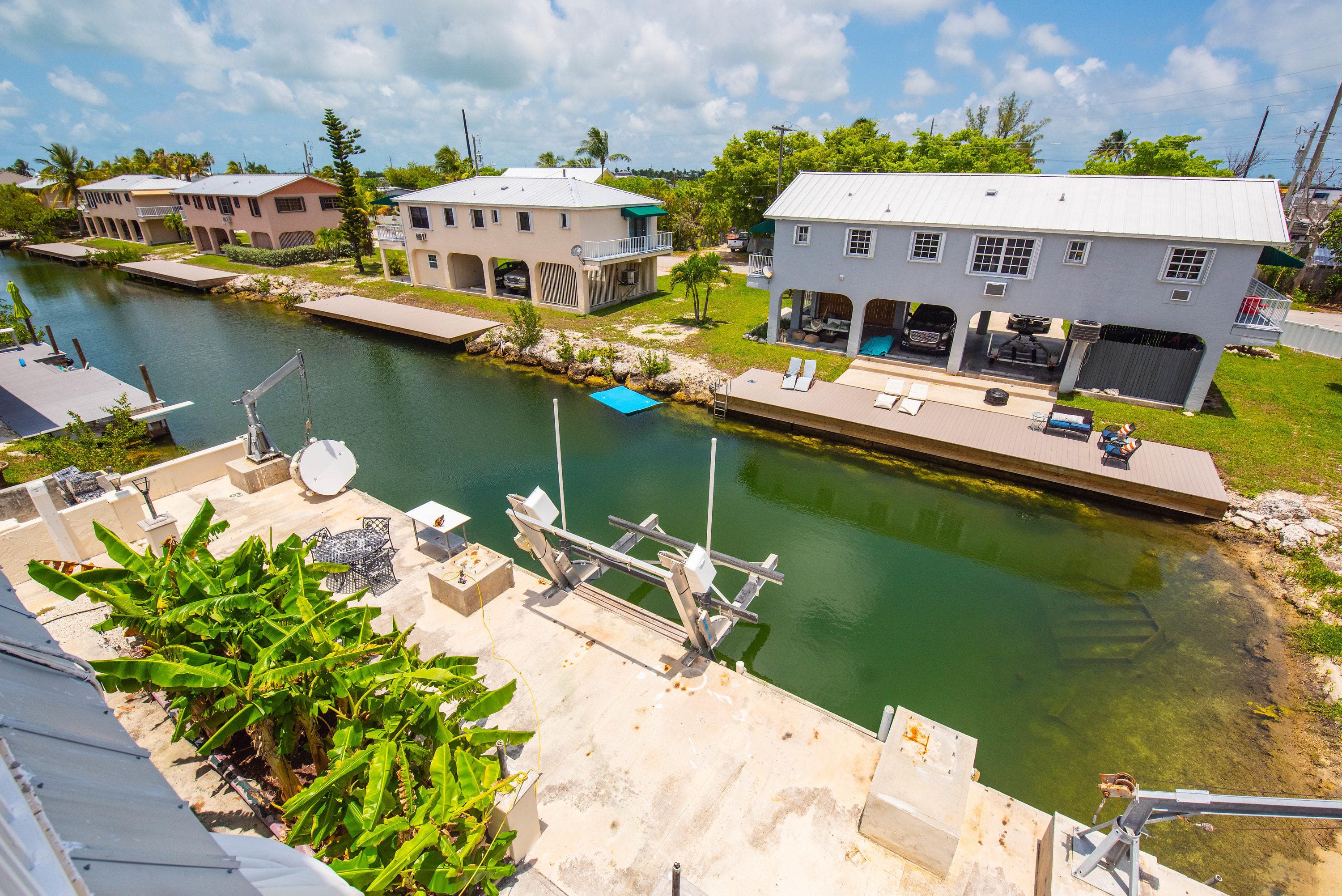 1 Calle Dos, Rockland Key, FL 33040 — porch view