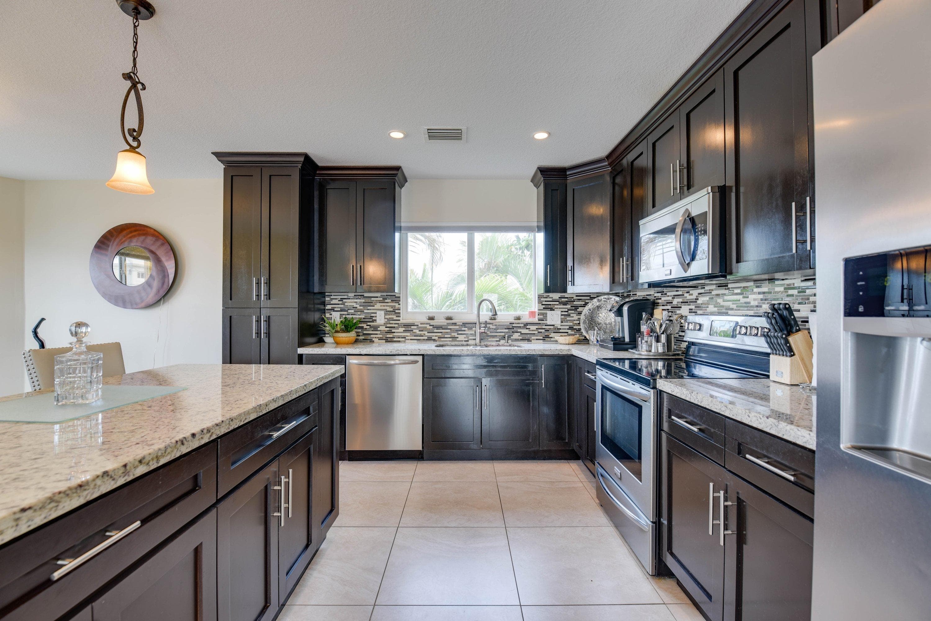 30 Lakeview Drive, Key Largo, FL 33037 — Florida Keys real estate listing photo (photo 8 of 29)