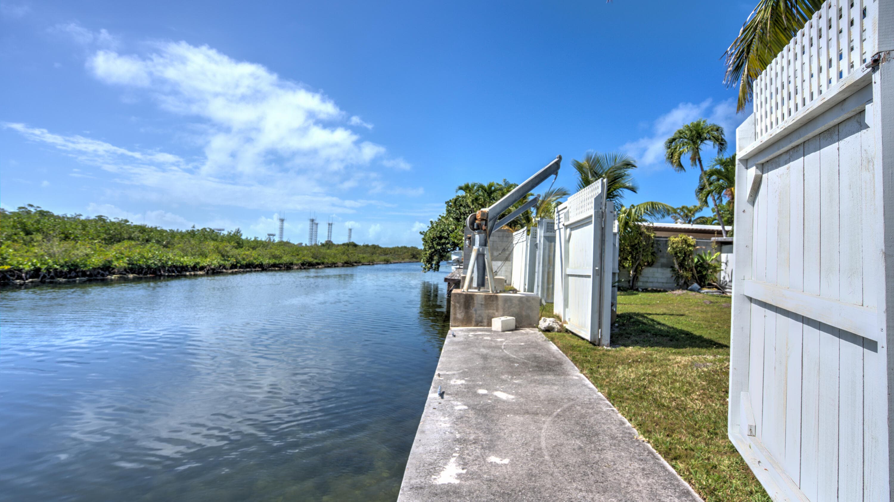 3412 Riviera Drive, Key West, FL 33040 — Photo Feb 11, 10 38 17 AM
