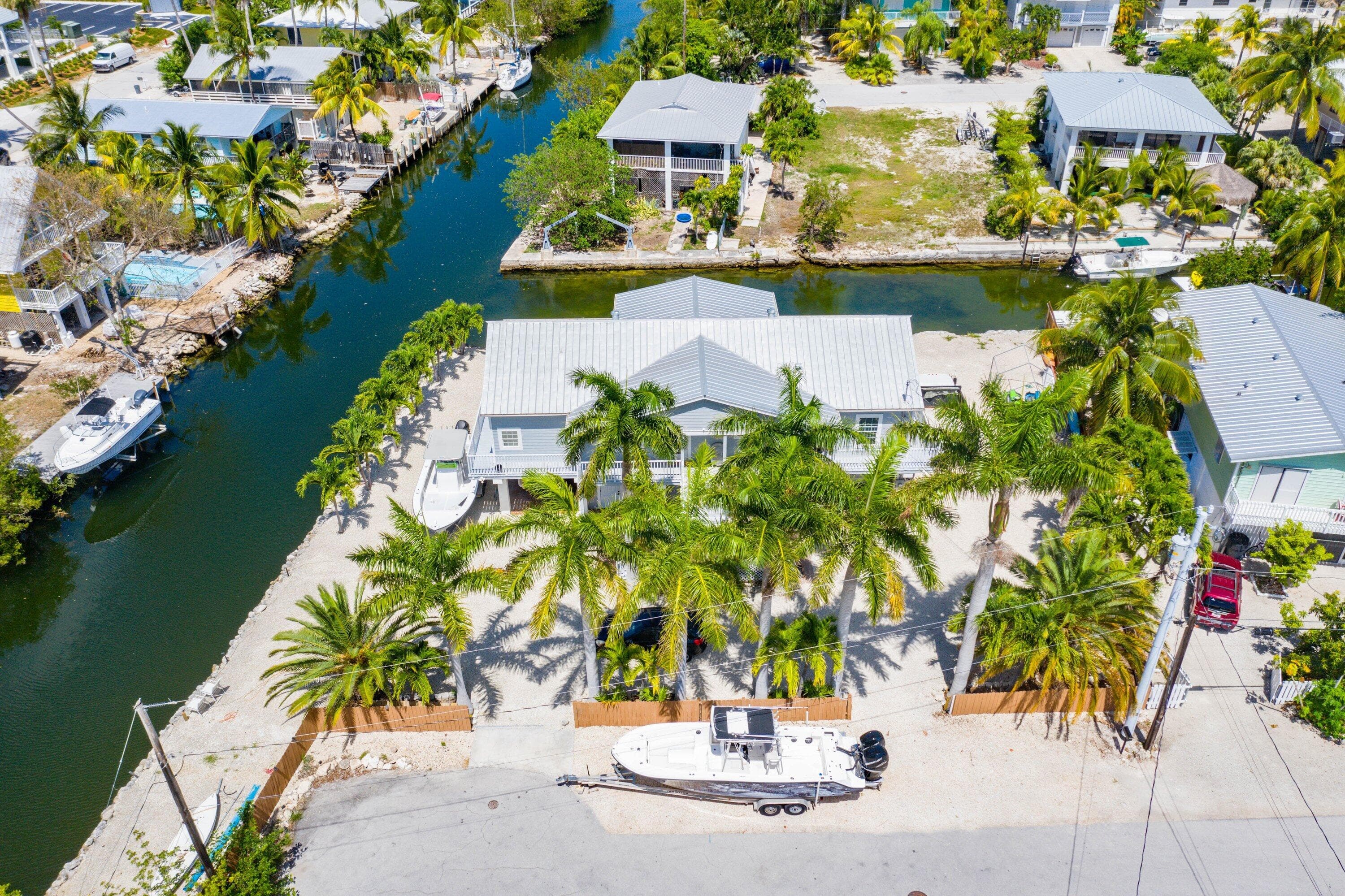 141 Arica Lane, Cudjoe Key, FL 33042 — Florida Keys real estate listing photo (photo 4 of 26)