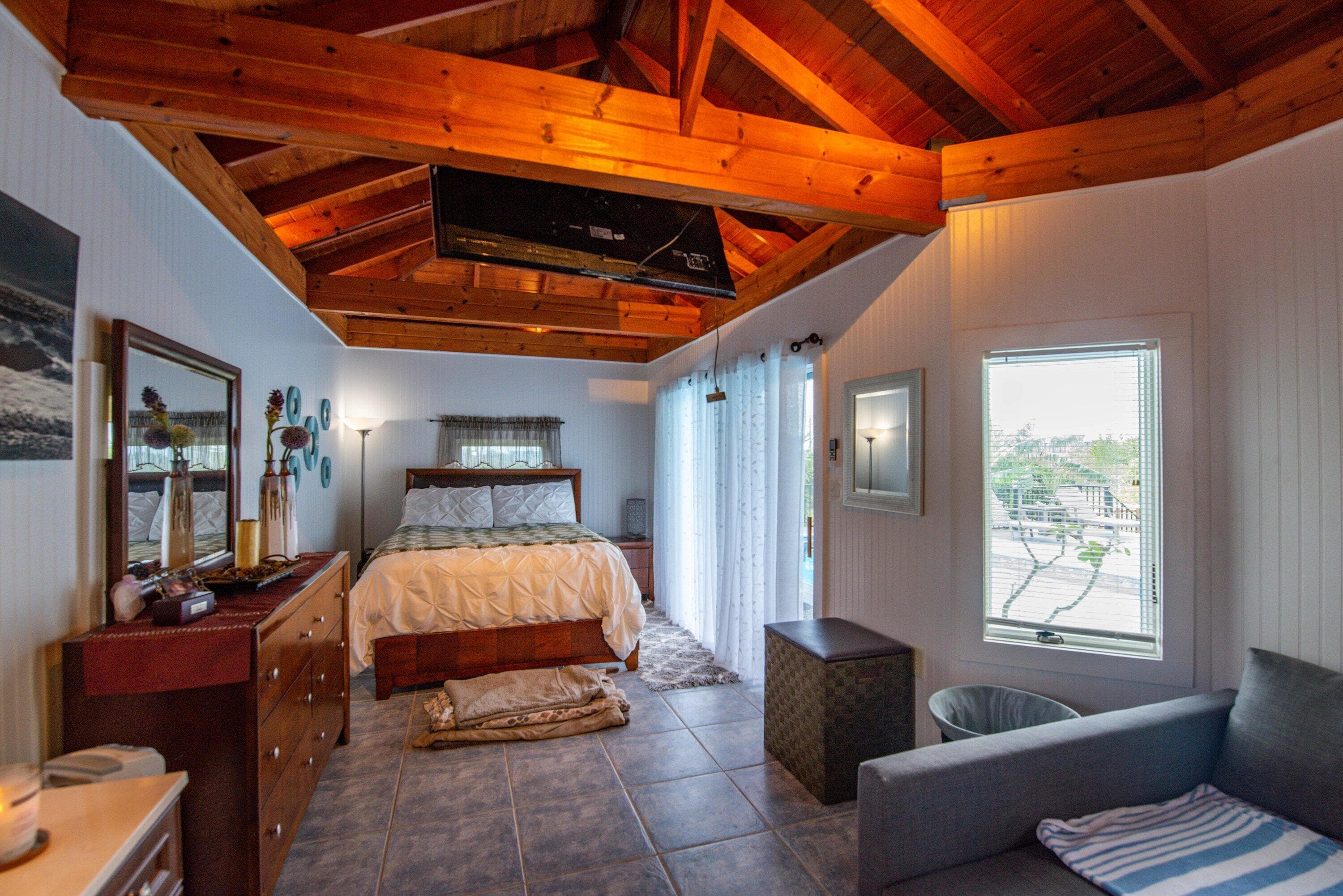 30551 Lyttons Way, Big Pine Key, FL 33043 — Florida Keys real estate listing photo (photo 7 of 35)