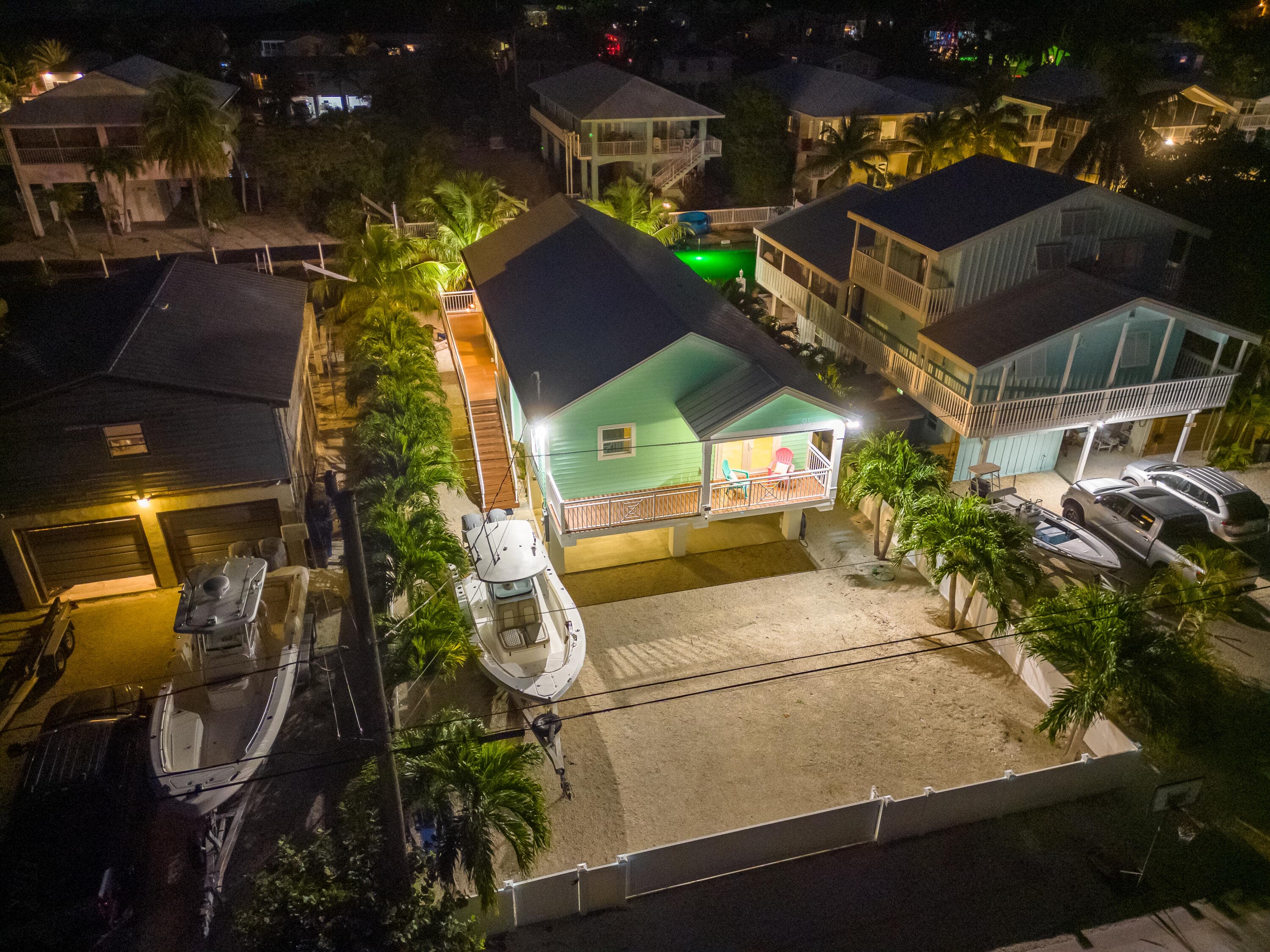 401 Coral Avenue, Ramrod Key, FL 33042 — Front exterior
