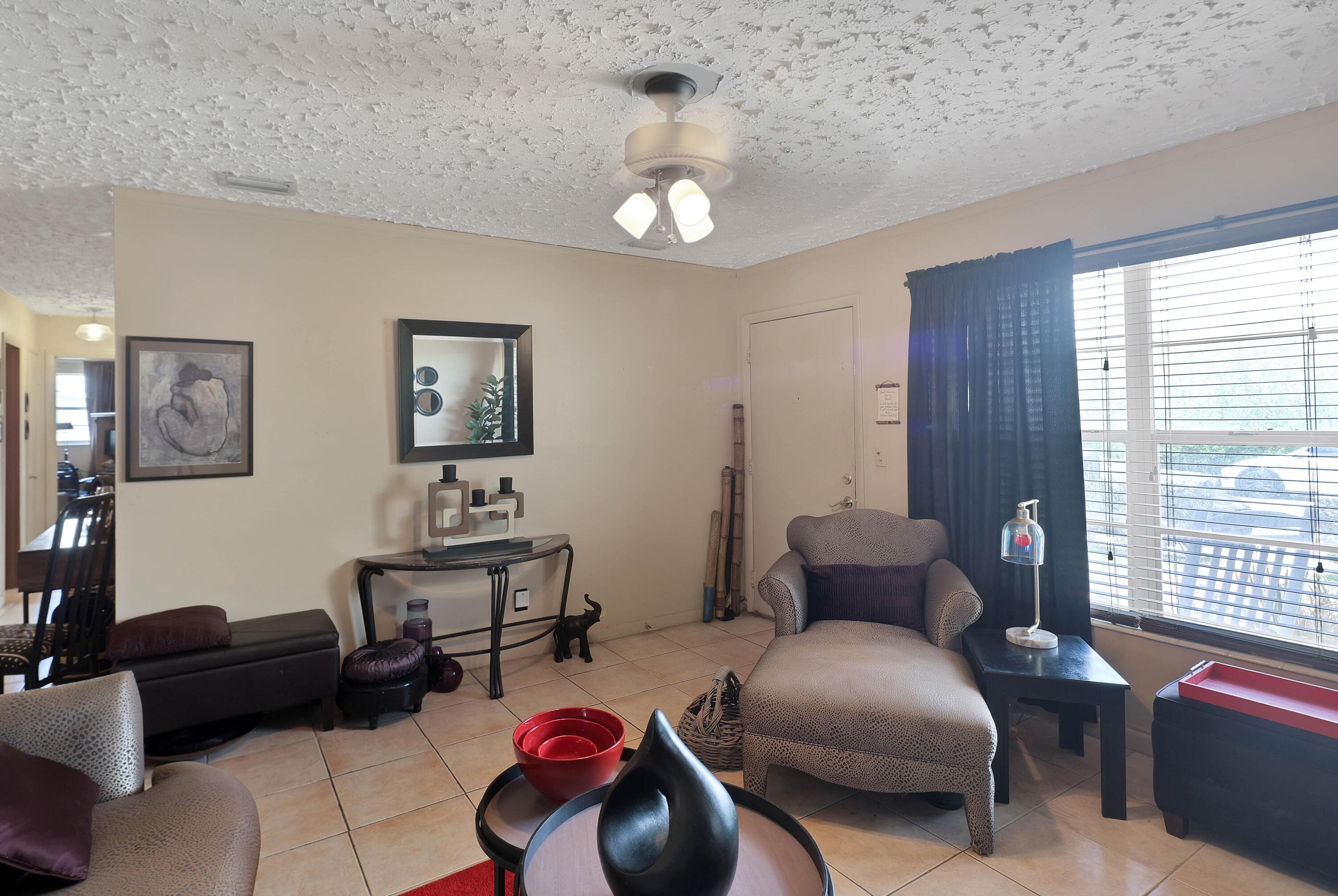 410 County Road, Stock Island, FL 33040 — Florida Keys real estate listing photo (photo 5 of 37)