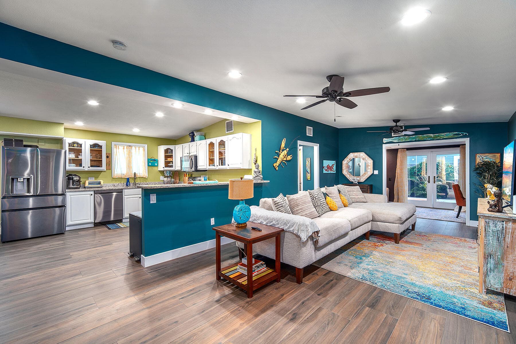 19570 Mayan Street, Sugarloaf Key, FL 33042 — Florida Keys real estate listing photo (photo 2 of 24)