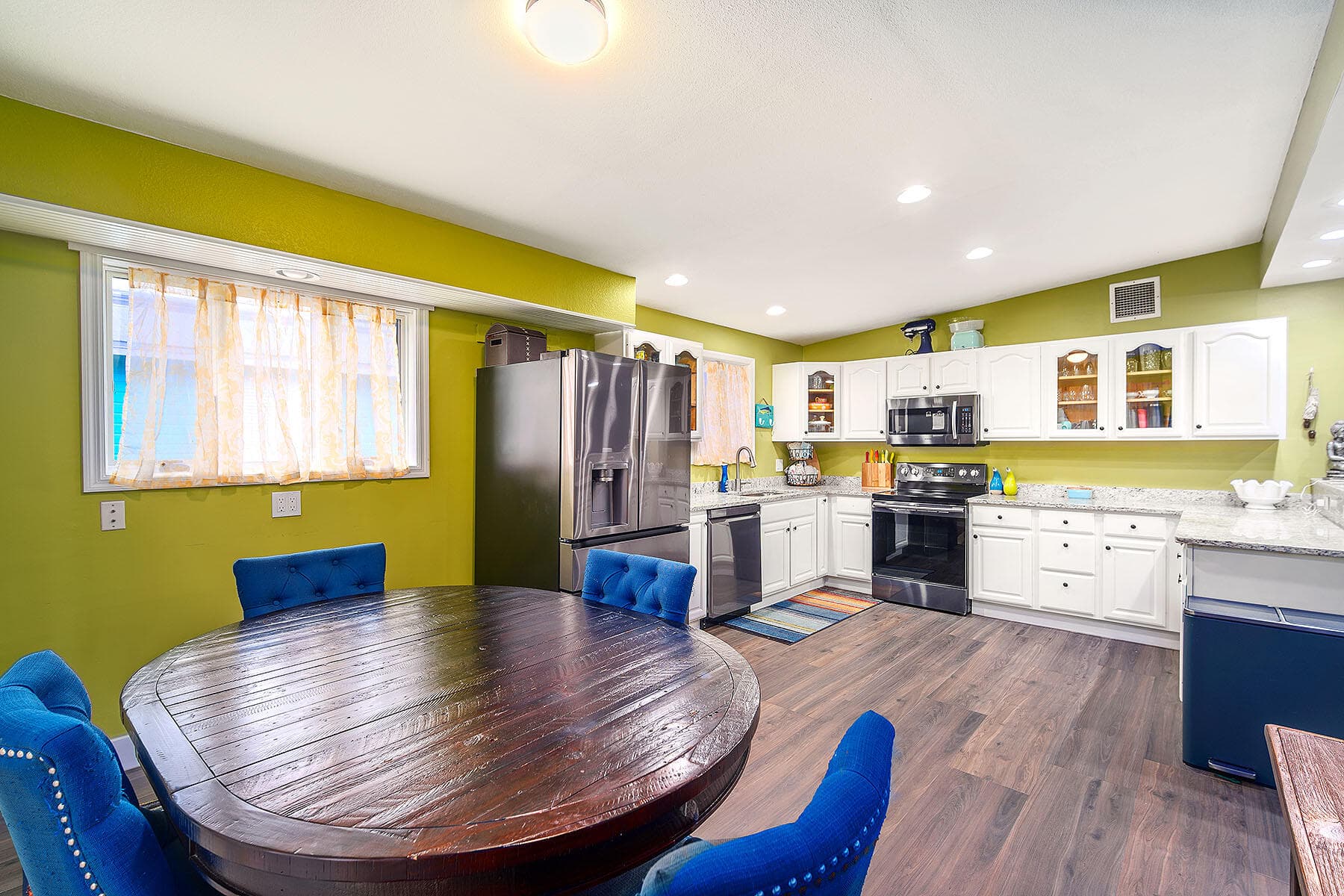 19570 Mayan Street, Sugarloaf Key, FL 33042 — Florida Keys real estate listing photo (photo 3 of 24)