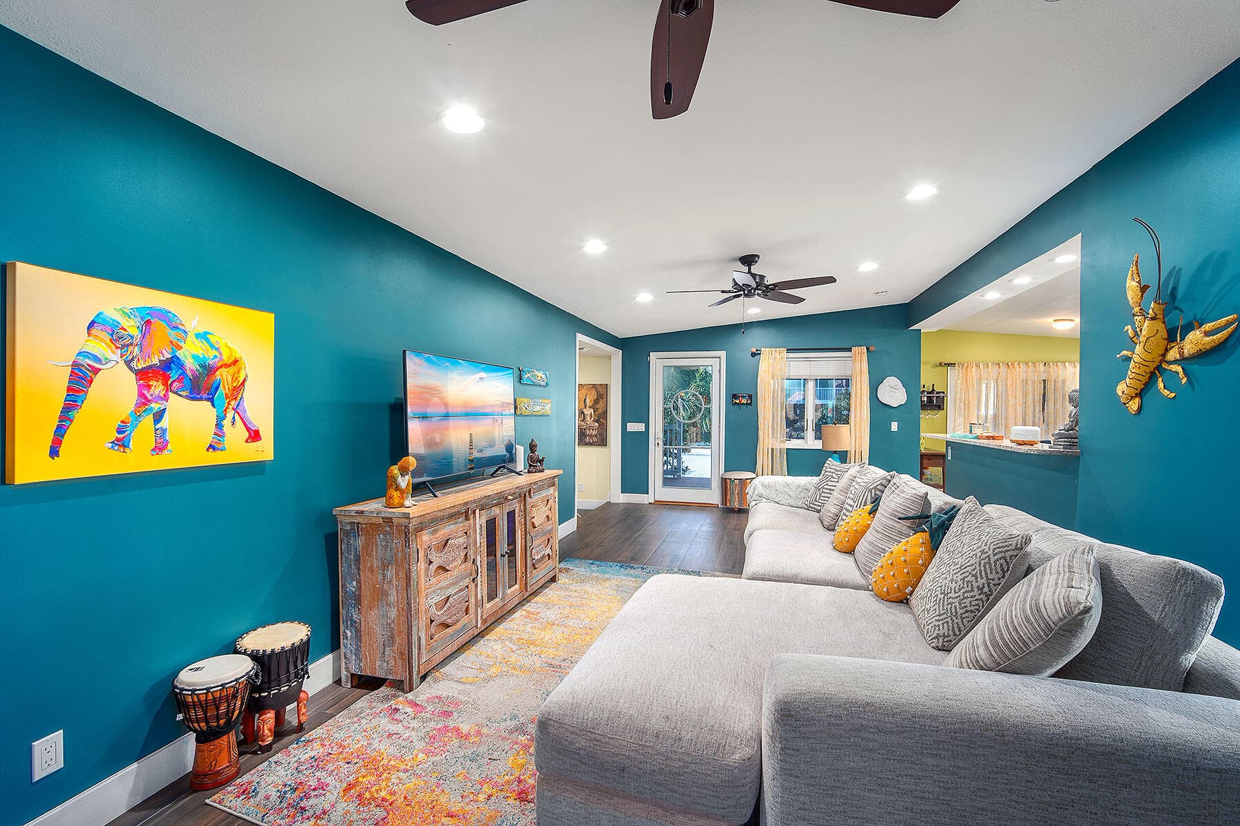 19570 Mayan Street, Sugarloaf Key, FL 33042 — Florida Keys real estate listing photo (photo 4 of 24)