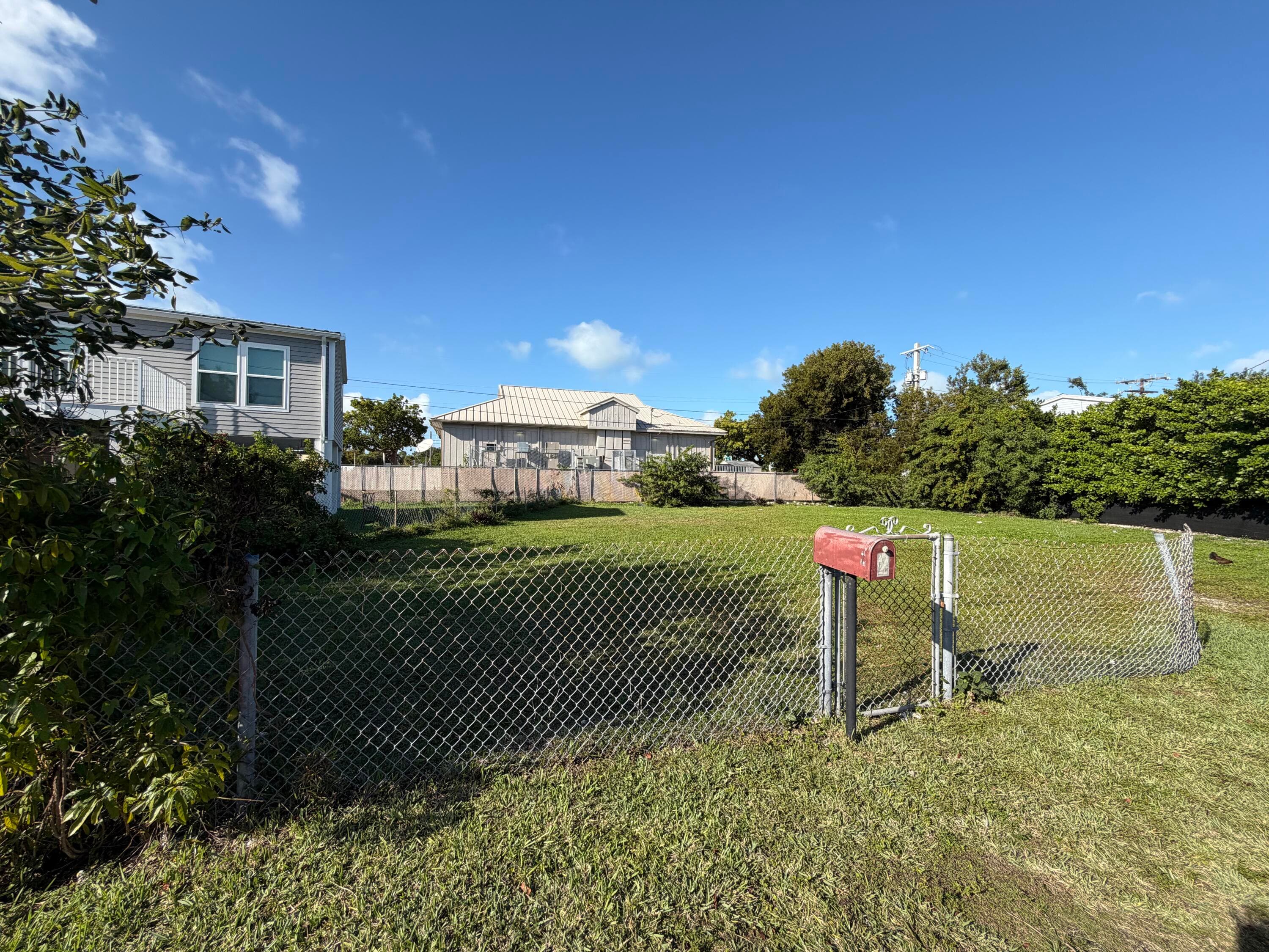 2 Dolphin Road, Big Coppitt, FL 33040 — IMG_0593